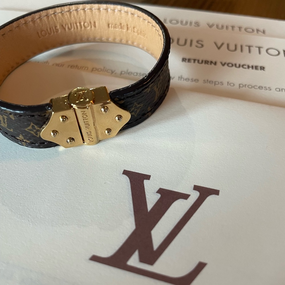 LOUIS VUITTON NANO MONOGRAM BRACELET